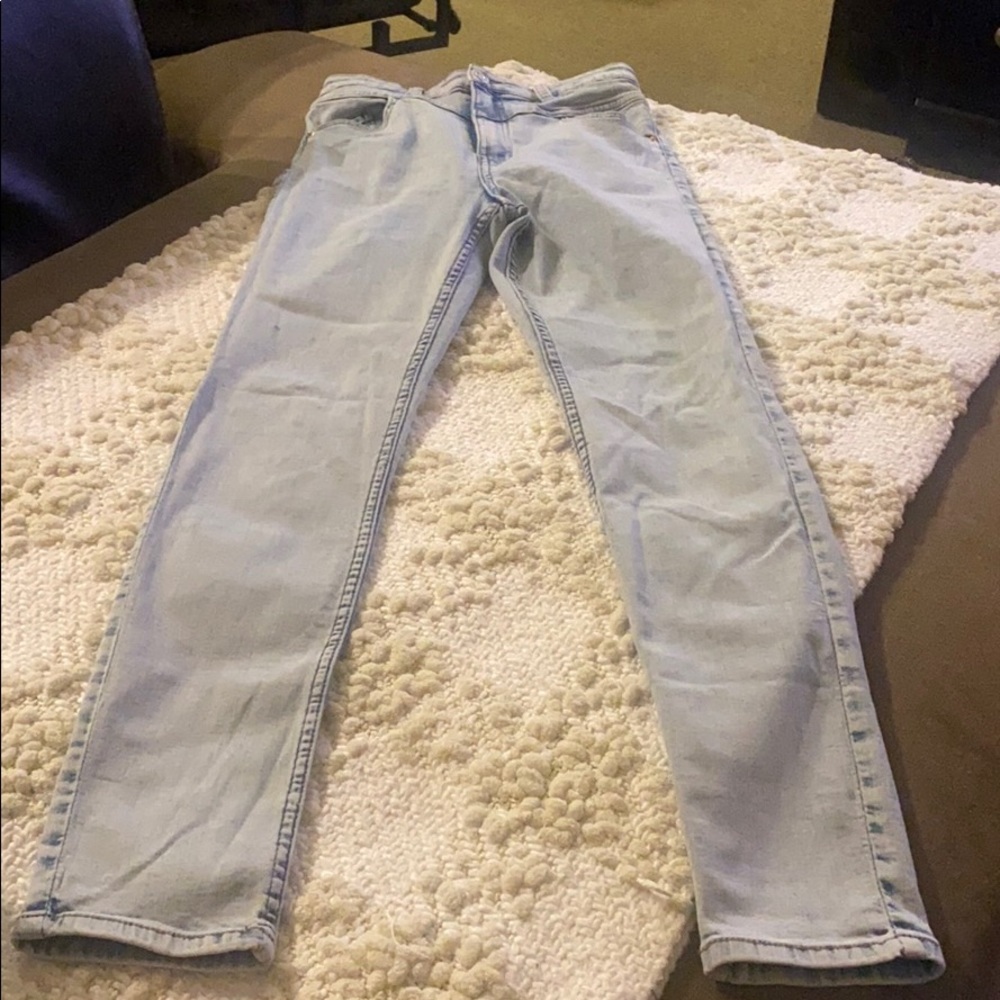High‎ waisted jean
